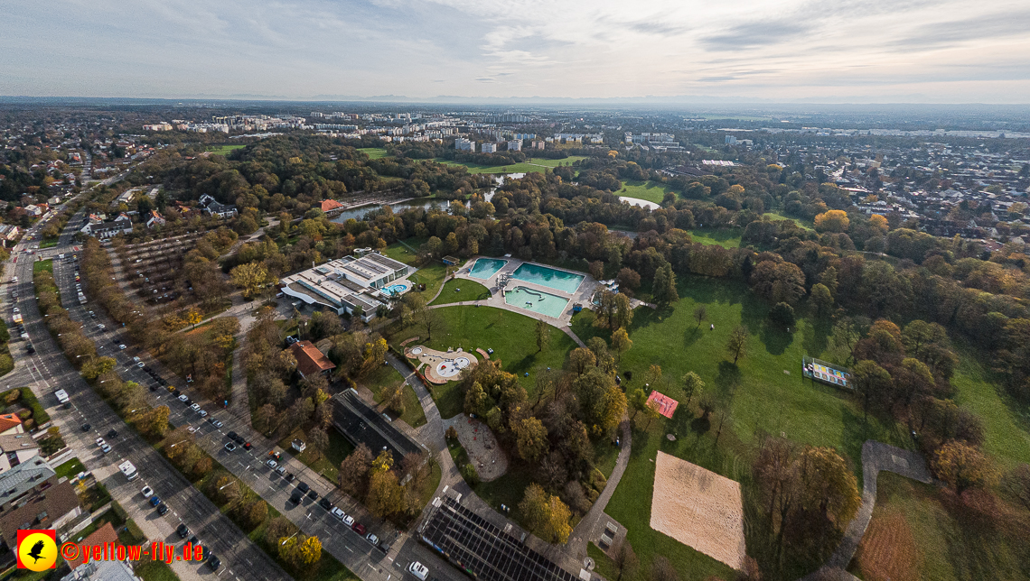 03.11.2022 -  Ostparksee mit Umgebung in Neuperlach